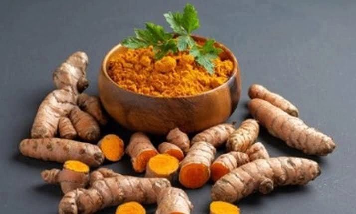 কাঁচা হলুদের ১০০টি অবিশ্বাস্য উপকারিতা