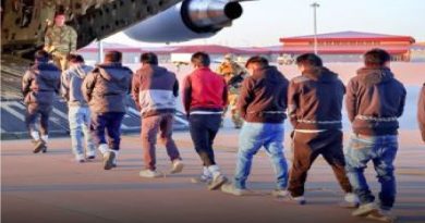 যুক্তরাষ্ট্রে অভিবাসী নাগরিকদের নতুন অনিশ্চয়তা: ট্রাম্প প্রশাসনের নীতি নিয়ে বাড়ছে আতঙ্ক