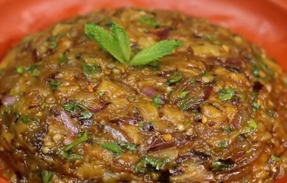 ধোঁয়া-সুগন্ধ ঝাঁজ বেগুন ভর্তা