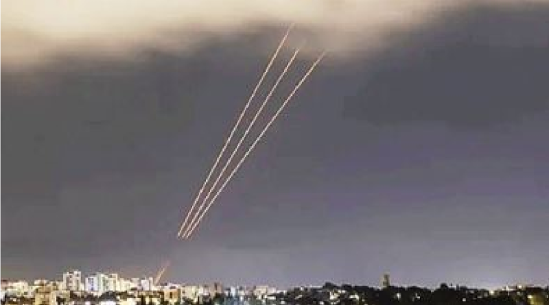 ইসরায়েলের সামরিক হামলায় মধ্যপ্রাচ্যে উত্তেজনা